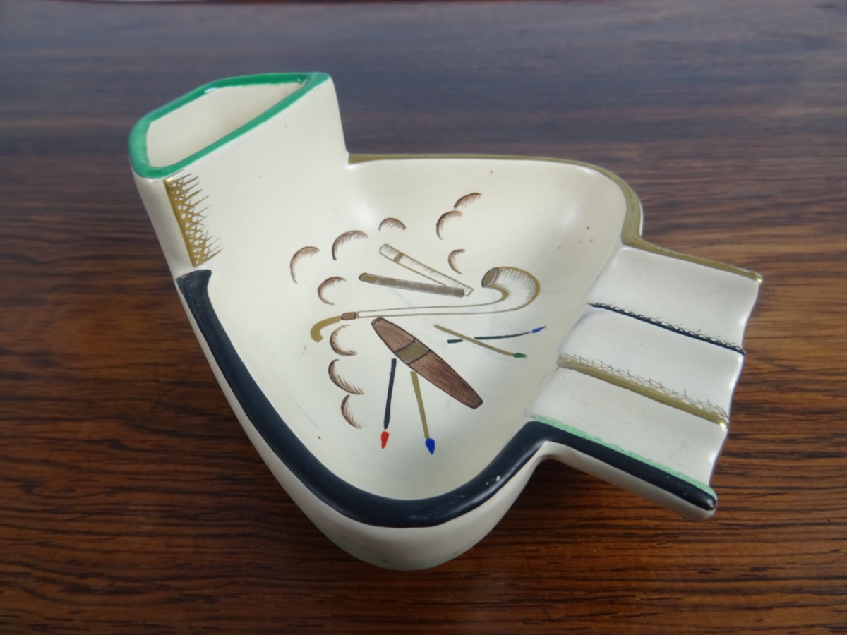 Pair of Art Deco Italian Ceramic Ashtrays